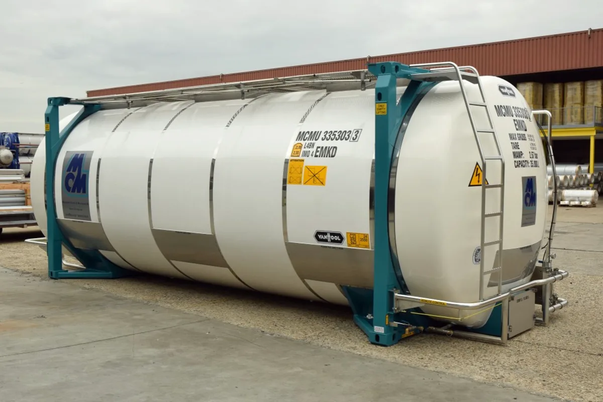 RMC TANK - Pronájem cisternových kontejnerů